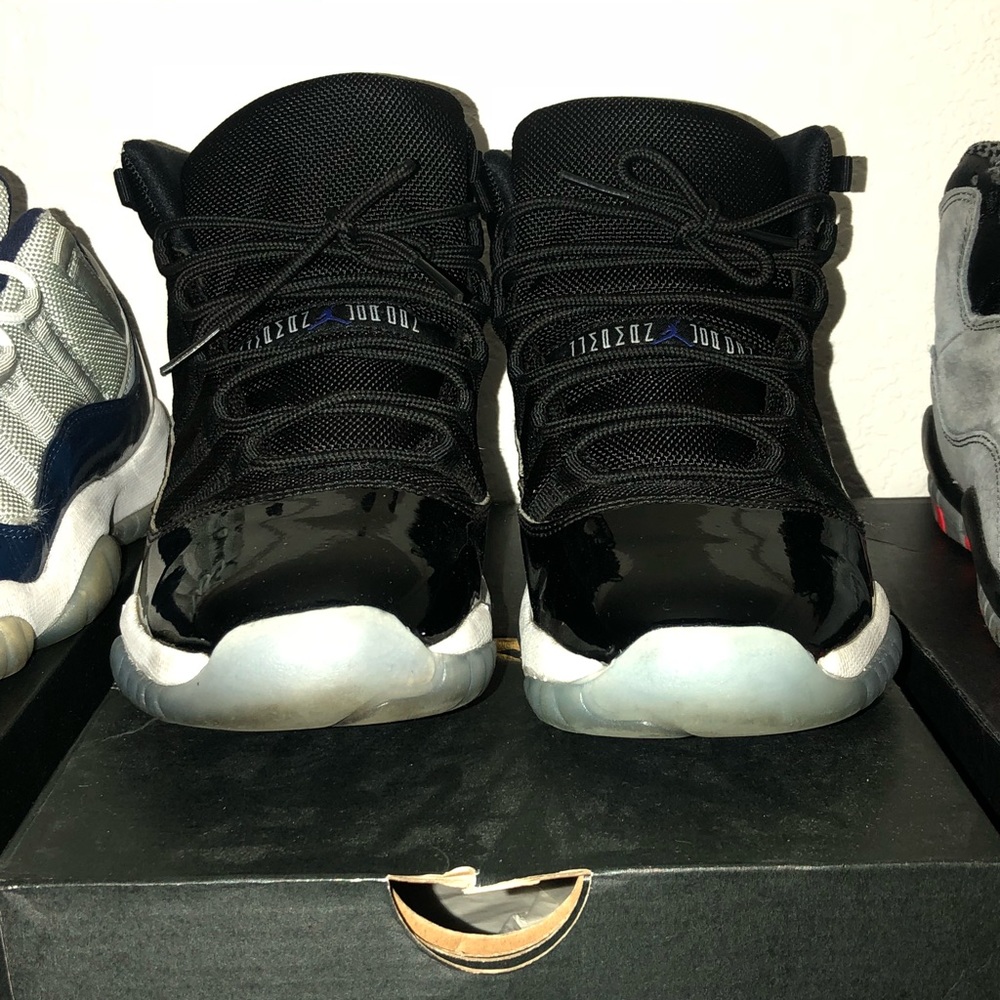 Click to see exposure of different retros for sell